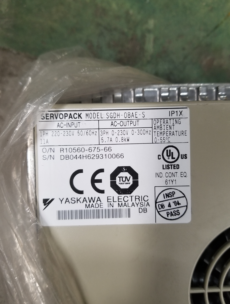 NEW YASKAWA AC SERVO DRIVER SGDH-08AE-S SGDH08AES FREE EXPEDITED SHIPPING DHL / UPS / FedEx