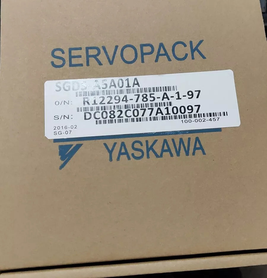 1PC New Yaskawa SGDS-A5A01A Servo Driver Expedited Shipping