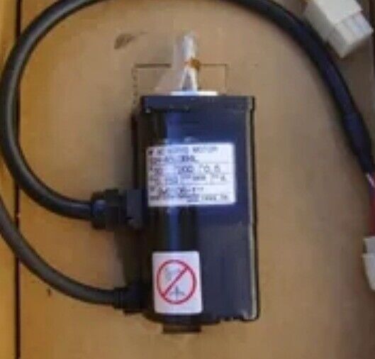 1PC New Yaskawa SGMAH-A5A1A-SM11 Servo Motor Expedited Shipping
