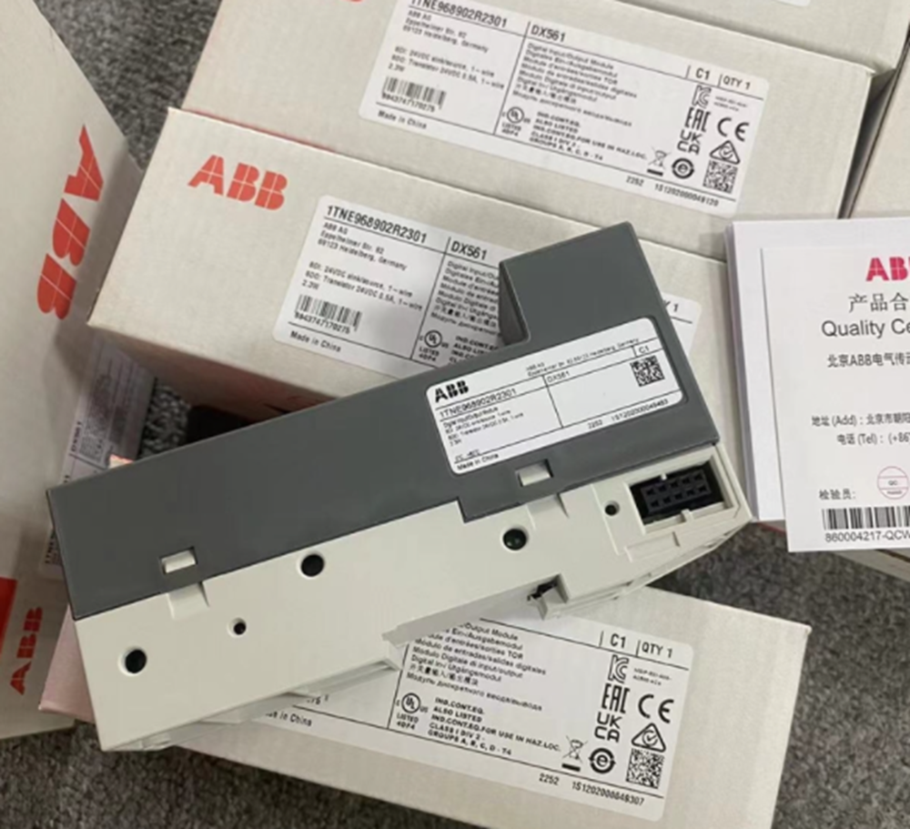 NEW ABB DX561 1TNE968902R2301 PLC Module DHL / UPS / FedEx