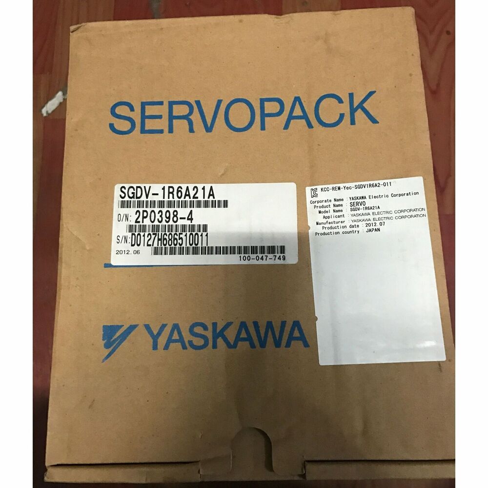 1PC New Yaskawa SGDV-1R6A21A Servo Driver Expedited Shipping SGDV1R6A21A