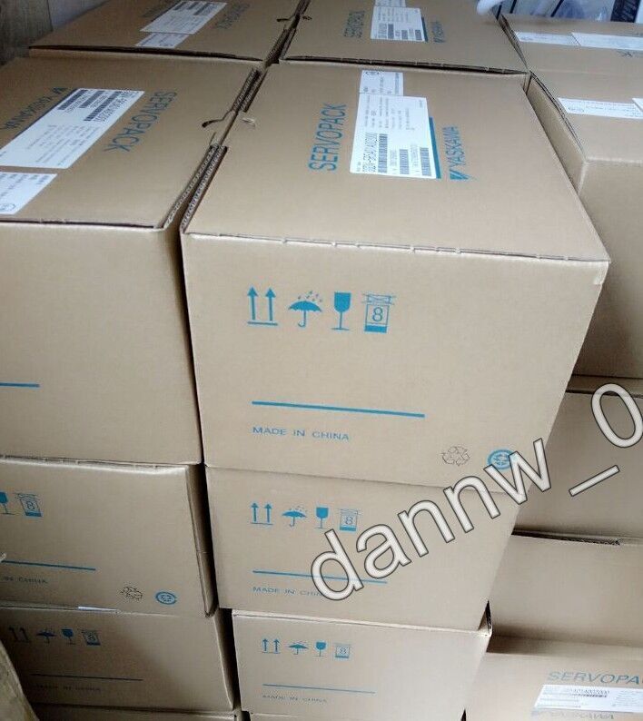 1PC New Yaskawa SGMJV-02A3A-SU11 Servo Motor Expedited Shipping