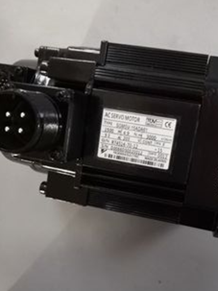 1PC New Yaskawa SGMSV-15ADA61 Servo Motor Expedited Shipping SGMSV15ADA61