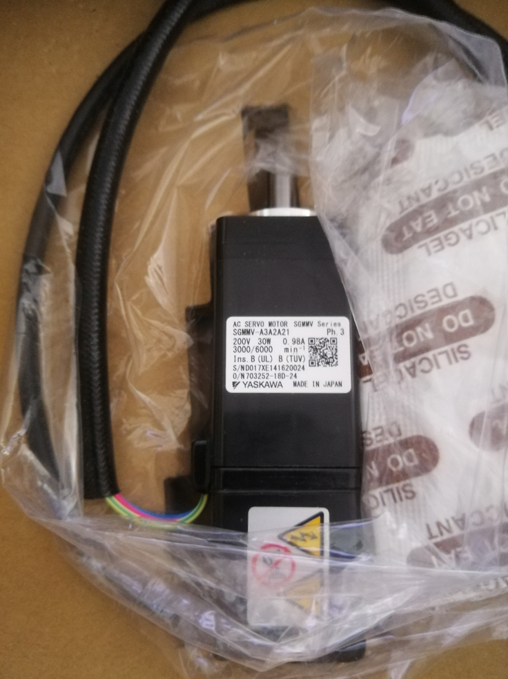 1PC New Yaskawa SGMMV-A3A2A21 Servo Motor Expedited Shipping SGMMVA3A2A21