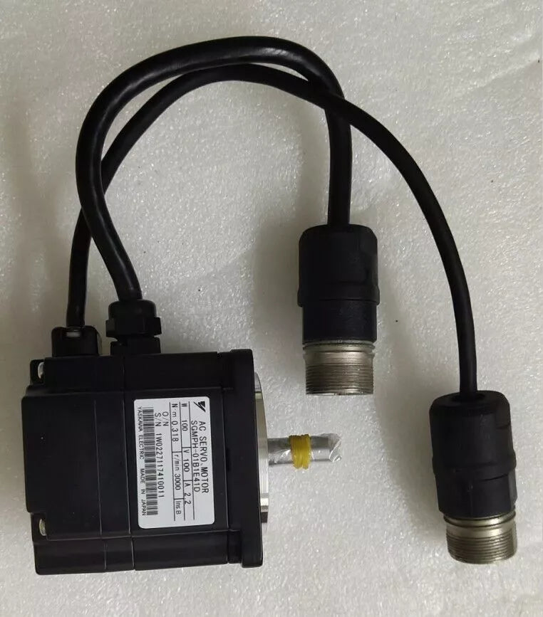 1PC New Yaskawa SGMPH-01AAE41D Servo Motor Expedited Shipping