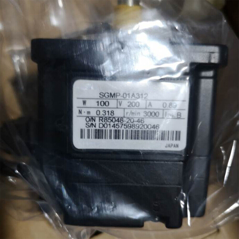 1PC New Yaskawa SGMP-01A312 Servo Motor Expedited Shipping SGMP01A312