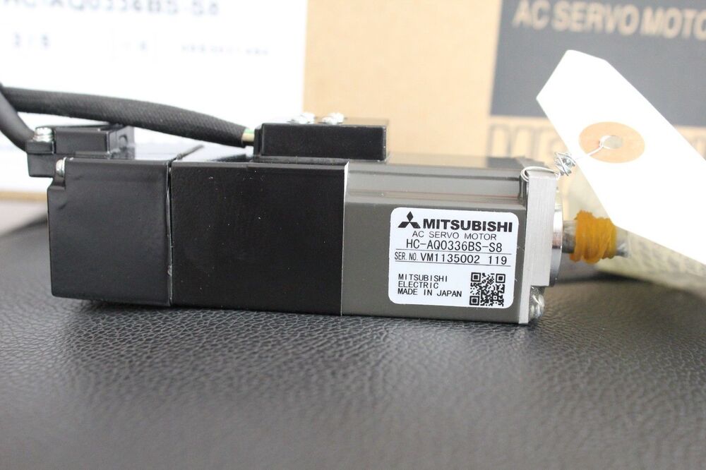 MITSUBISHI HC-AQ0336BS-S8 Servo Motor HCAQ0336BSS8 New In Box Expedited Shipping DHL / UPS / FedEX