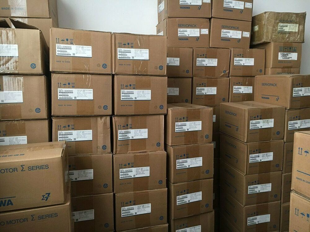 1PC New Yaskawa SGMGV-75D3A6C Servo Motor Expedited Shipping SGMGV75D3A6C