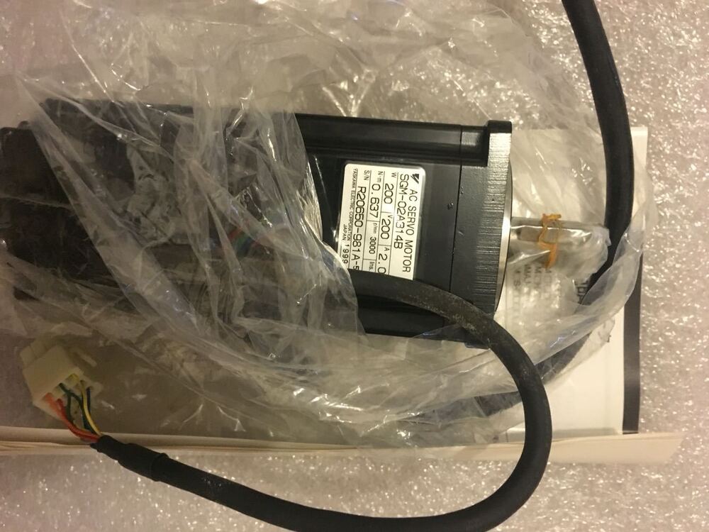 1PC New Yaskawa SGM-02A314B Servo Motor Expedited Shipping SGM02A314B