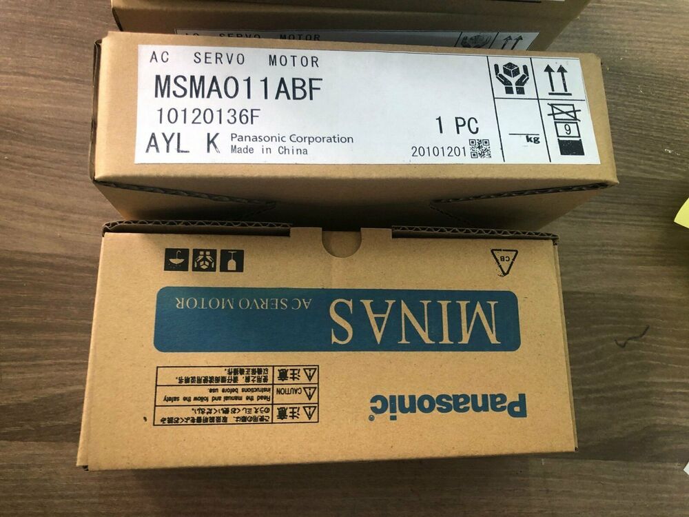 1PC New In Box Panasonic MSMA011ABF Servo Motor Expedited Shipping