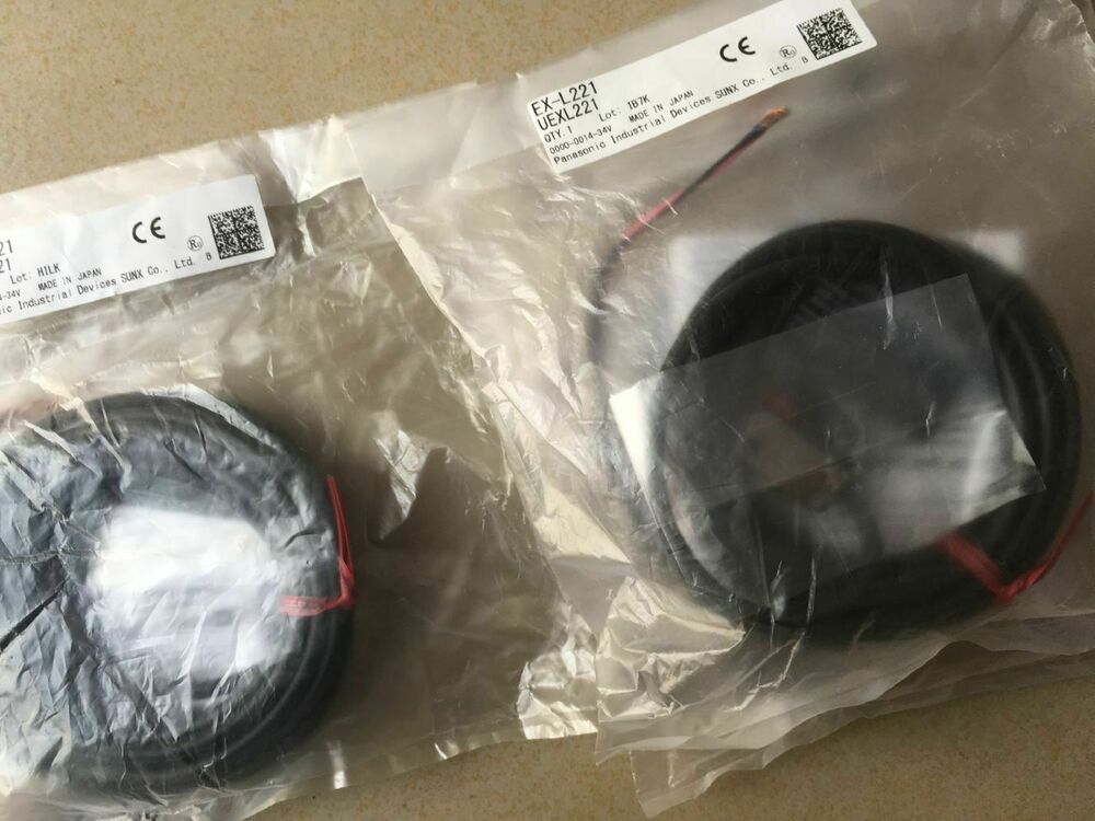 1PC New Panasonic SUNX EX-L221 Photoelectric Sensor EXL221