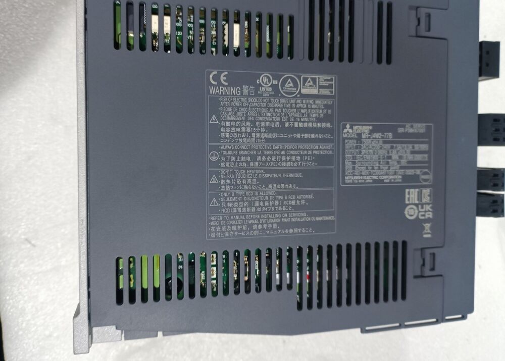 Fast Shipping Mitsubishi Servo Drive MR-J4W2-77B NEW By  UPS / DHL / Fedex