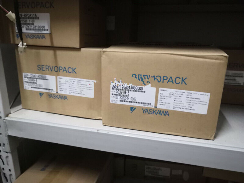1PC New Yaskawa SGDV-120A01A008000 Servo Driver Expedited Shipping