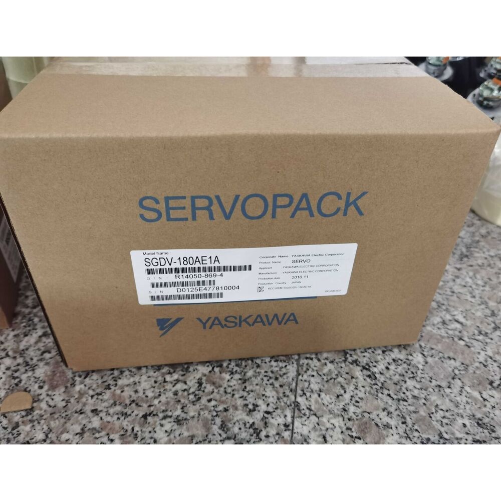 1PC New Yaskawa SGDV-180AE1A Servo Driver Expedited Shipping
