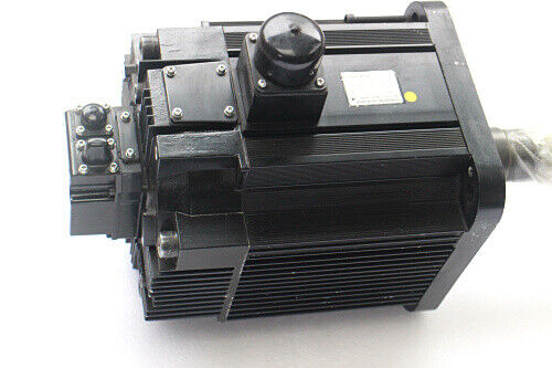 1PC New Yaskawa SGMRS-44A2A-YR21 Servo Motor Expedited Shipping