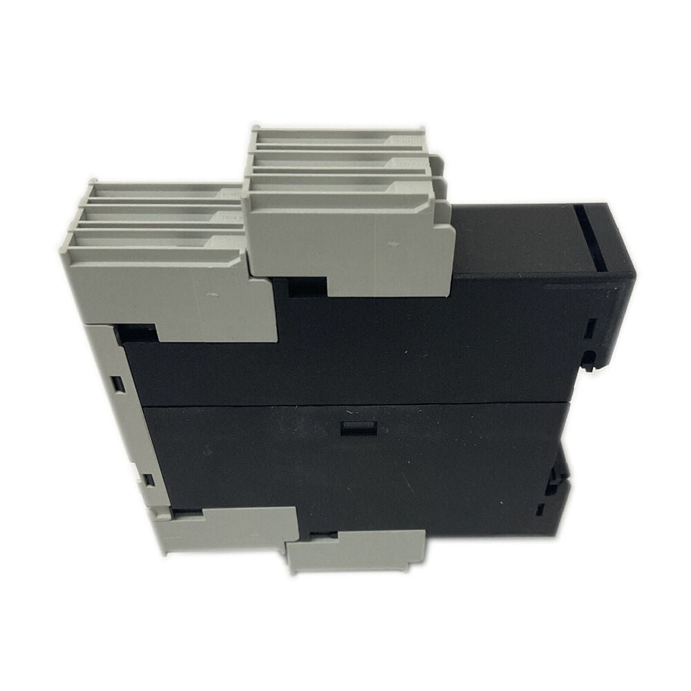 New In Box SIEMENS 3RP1505-1AP30 Multi Function Timer Relay DHL / UPS / FedEx