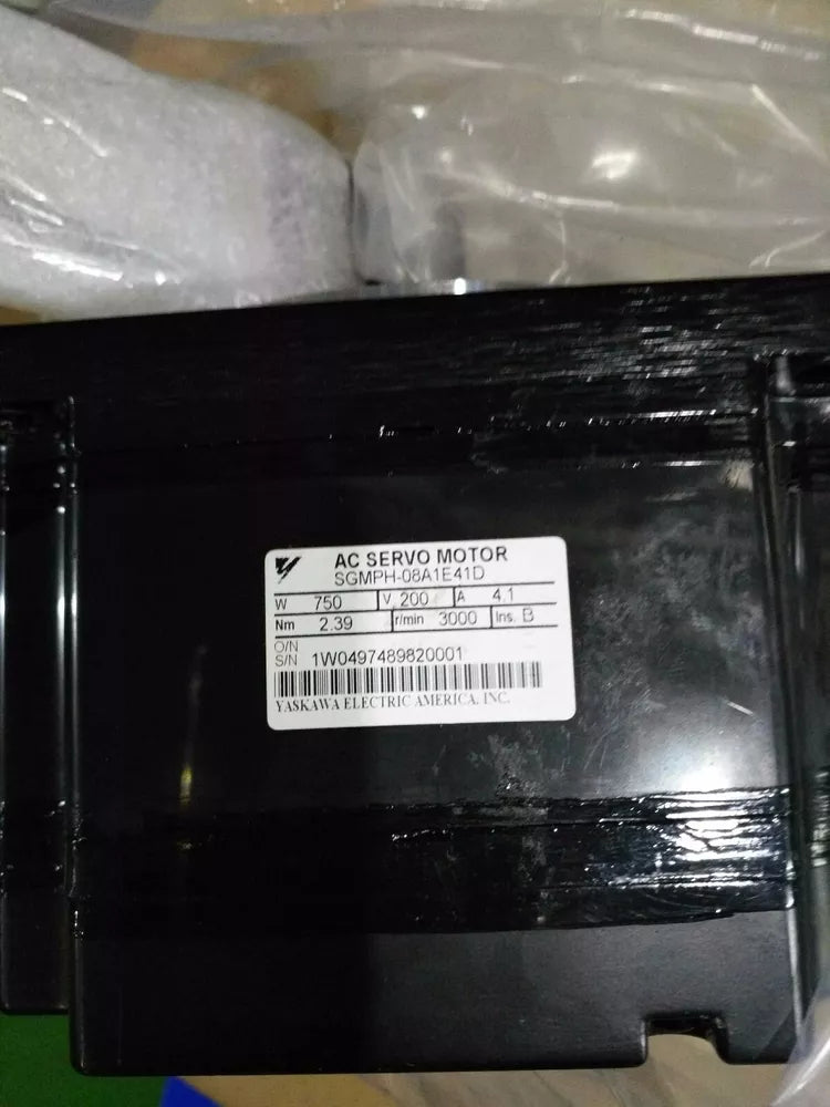 1PC New Yaskawa SGMPH-08A1E41D Servo Motor Expedited Shipping