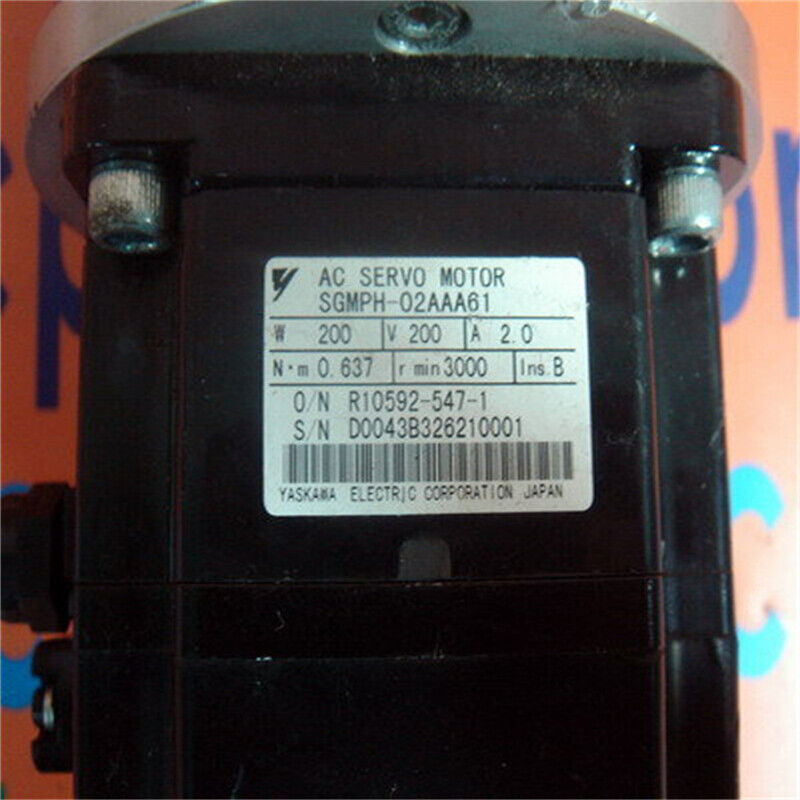 1PC New Yaskawa SGMPH-02AAA61 Servo Motor Expedited Shipping SGMPH02AAA61