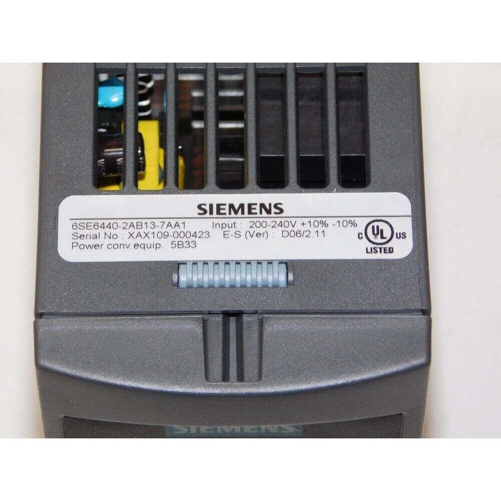 New Siemens 6SE6440-2AB13-7AA1 6SE64402AB137AA1 MICROMASTER440 without filter