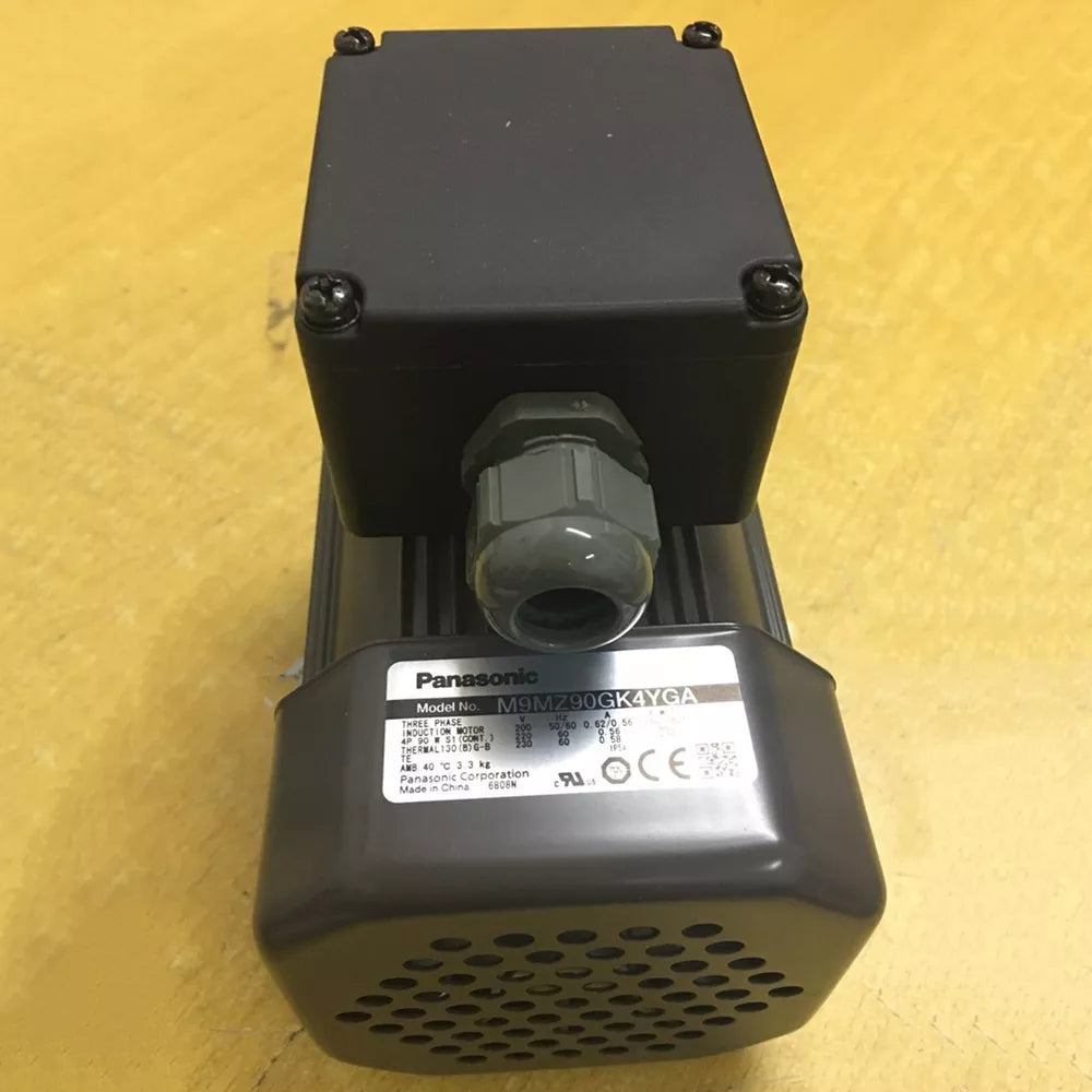 1PC New In Box Panasonic M9MZ90GK4YGA Motor Expedited Shipping