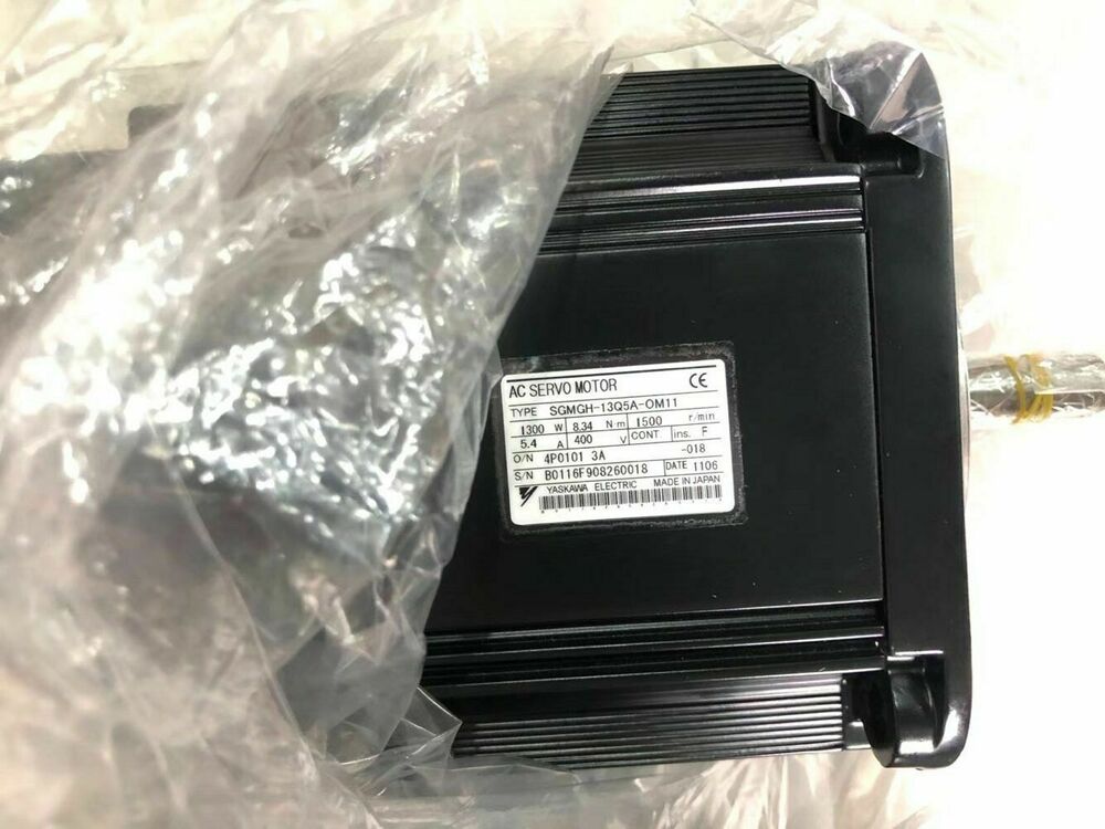 1PC New Yaskawa SGMGH-13Q5A-OM11 Servo Motor Expedited Shipping