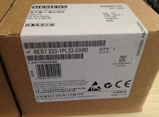 1PC Siemens 6ES7223-1PL32-0XB0 New In Box 6ES72231PL320XB0 Expedited Shipping DHL / UPS / FedEx