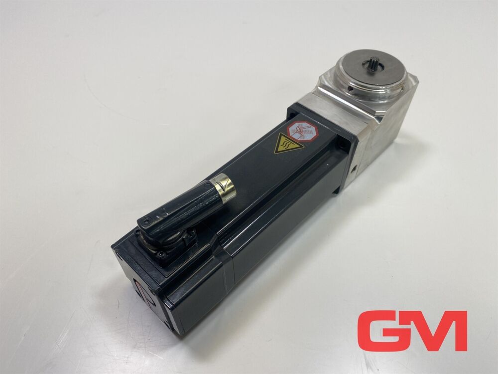 Beckhoff Servo Motor AM8022-0D21-0000 Synchronous 0,8nM 0,59kW + Angle Gear