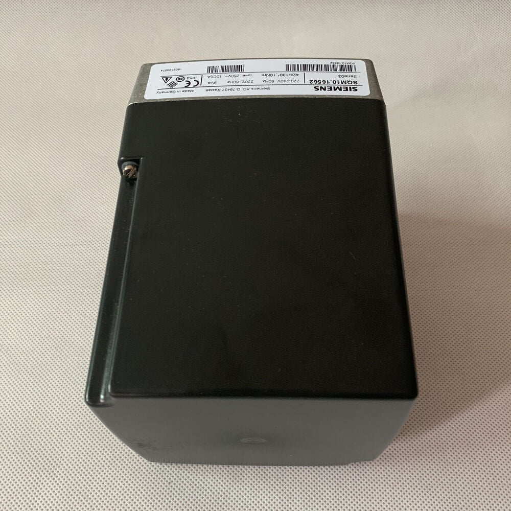 1PC Siemens SQM10.16562 Servo Motor New In Box Expedited Shipping DHL / UPS / FedEx