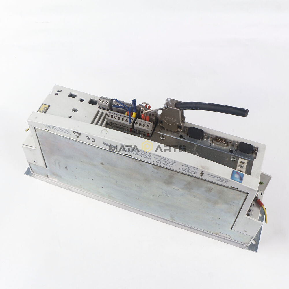 ONE USED Lenze EVS9321-CSV003 Servo Drive