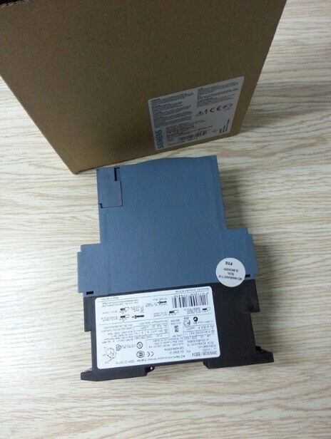 1PCS New Siemens 3RW3026-1BB14 Soft Starter 3RW3 026-1BB14 In Box DHL / UPS / FedEx