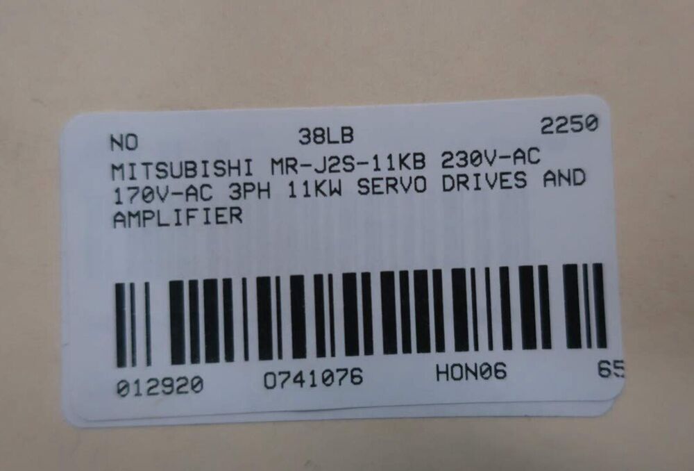 NEW MITSUBISHI MR-J2S-11KB AC Servo Drive  UPS / DHL / Fedex