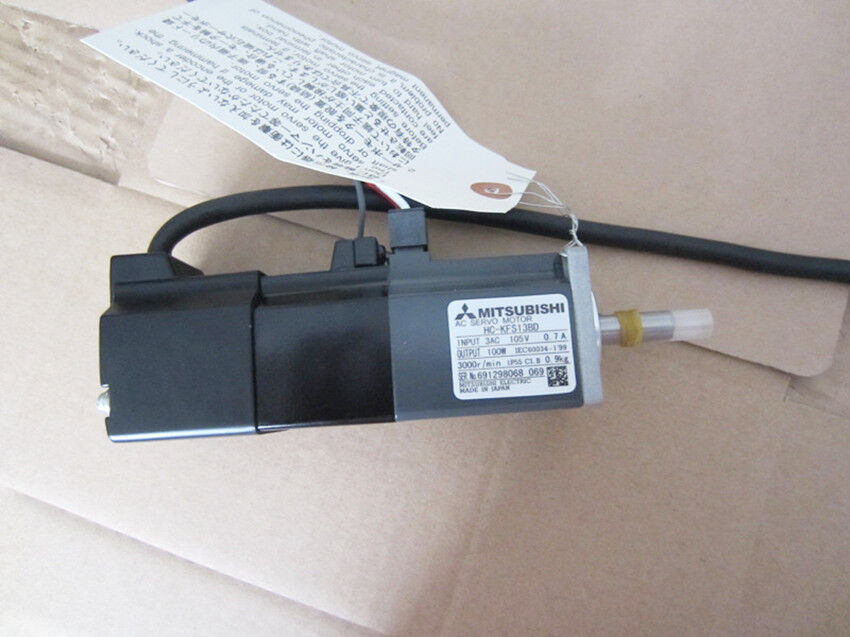 1PC Mitsubishi HC-KFS13BD Servo Motor HCKFS13BD New In Box Expedited Shipping DHL / UPS / FedEx
