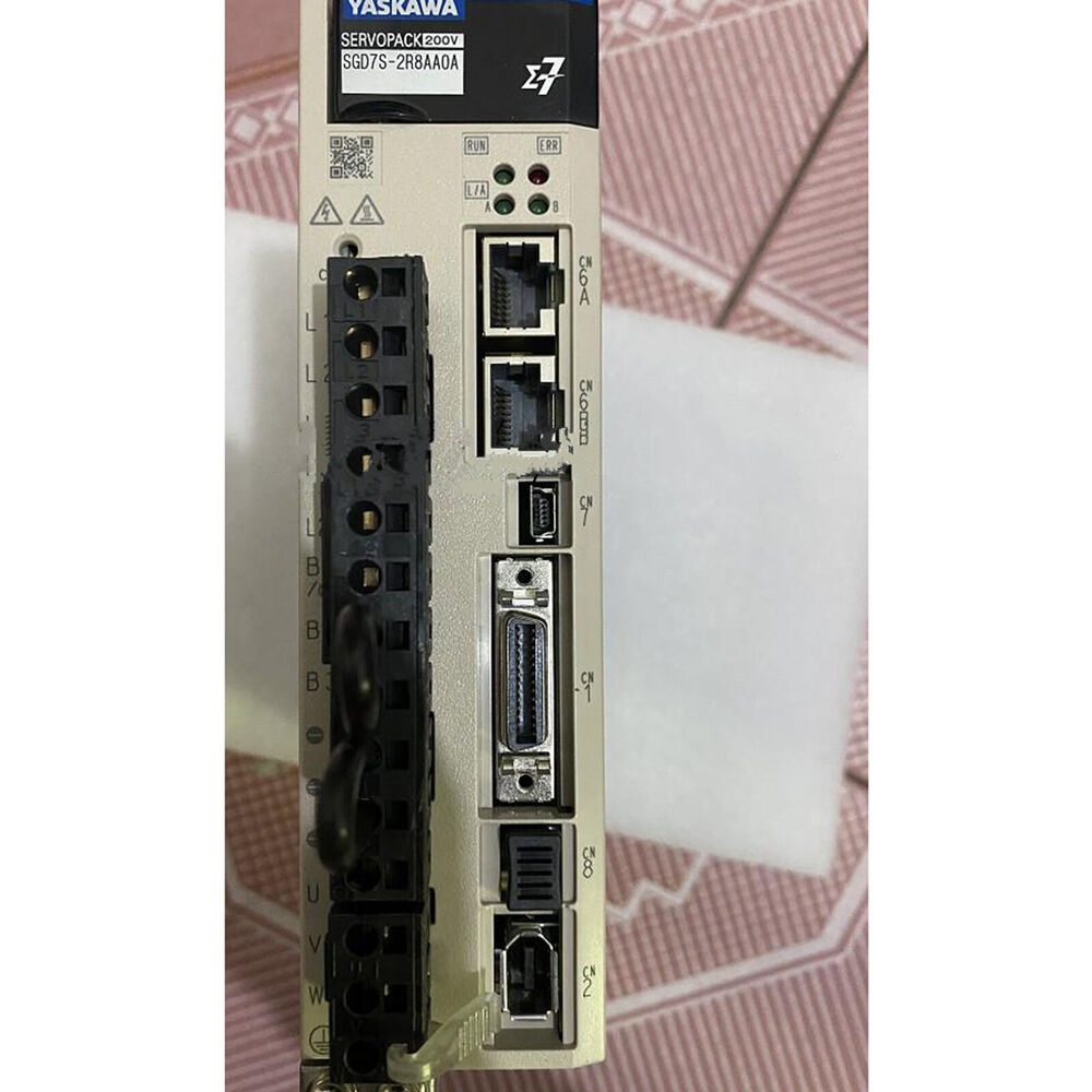 1PC New Yaskawa SGD7S-2R8AA0A Servo Driver Expedited Shipping