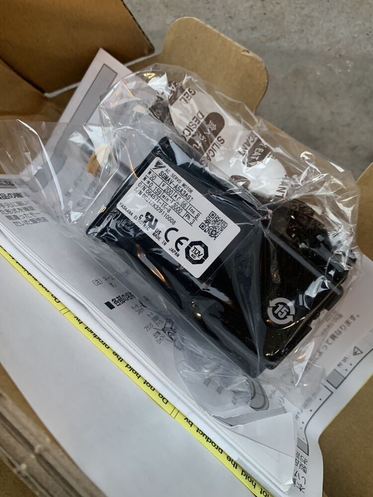 1PC New Yaskawa SGMAV-A5A3A61 Servo Motor Expedited Shipping SGMAVA5A3A61