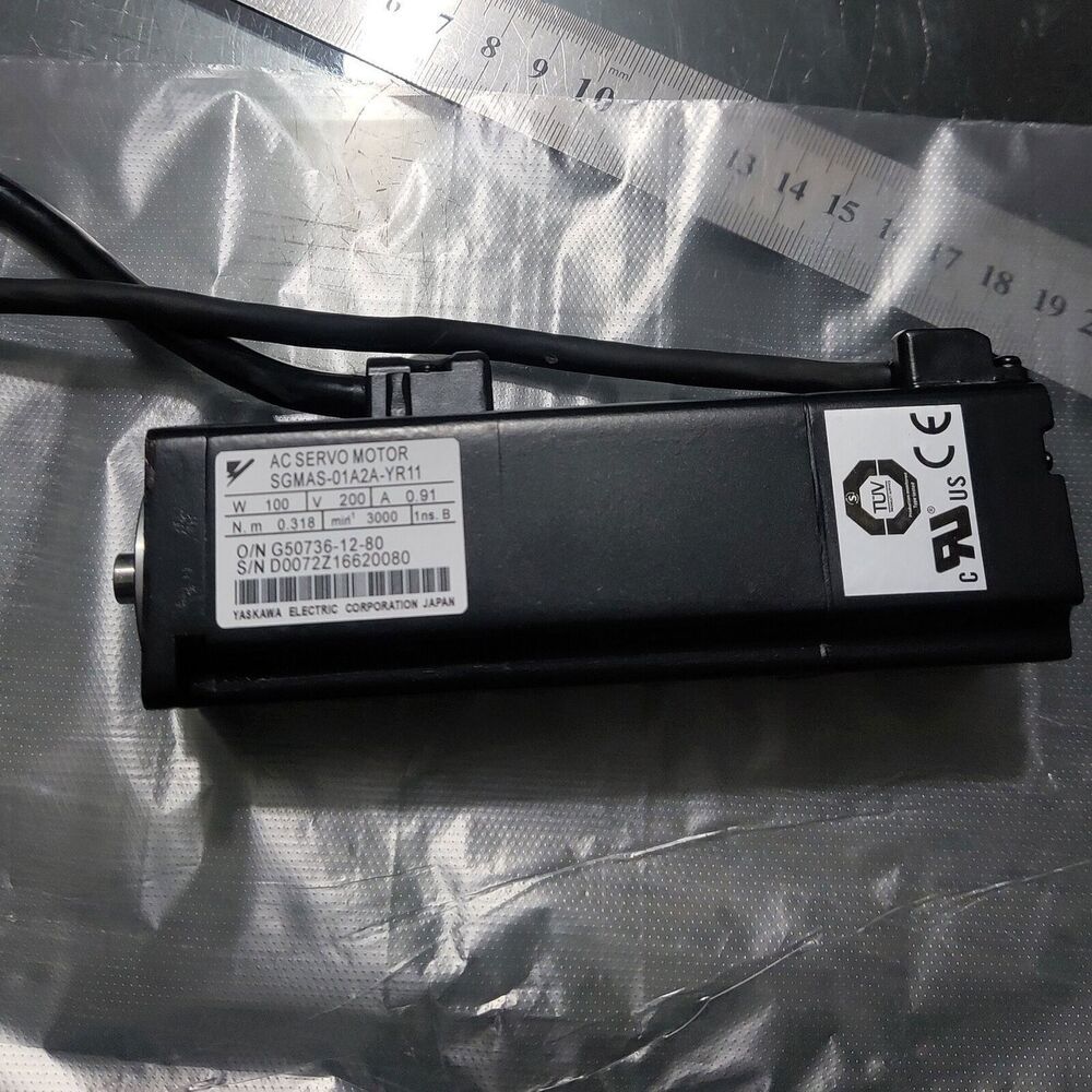 1PC New Yaskawa SGMAS-01A2A-YR11 Servo Motor Expedited Shipping SGMAS01A2AYR11