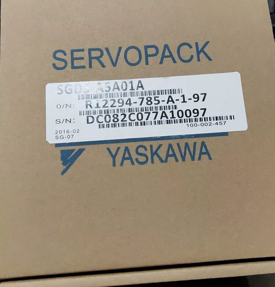 1PC New Yaskawa SGDS-A5A01A Servo Driver Expedited Shipping