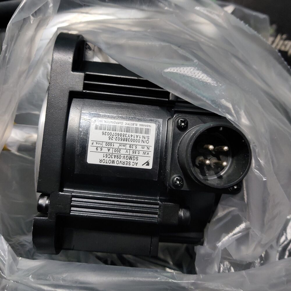 1PC New Yaskawa SGMGV-09A3C61 Servo Motor Expedited Shipping SGMGV09A3C61