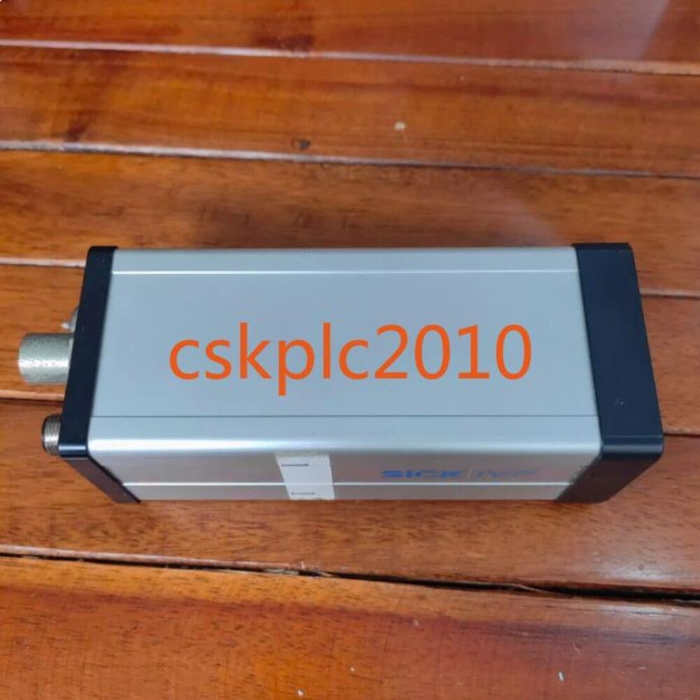 1PCS Original SICK Vision Sensor IVC-2DM1111 1027190 in good condition in stock