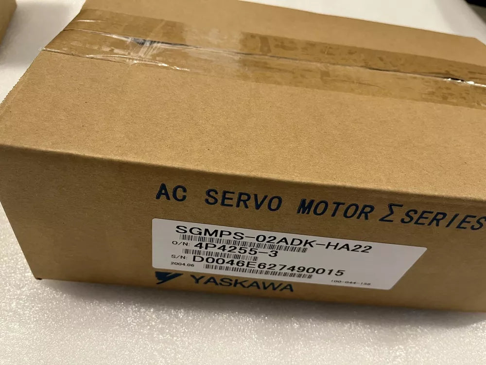 1PC New Yaskawa SGMPS-02ADK-HA22 Servo Motor Expedited Shipping