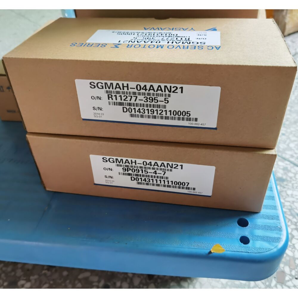 1PC New Yaskawa SGMAH-04AAN21 Servo Motor Expedited Shipping SGMAH04AAN21