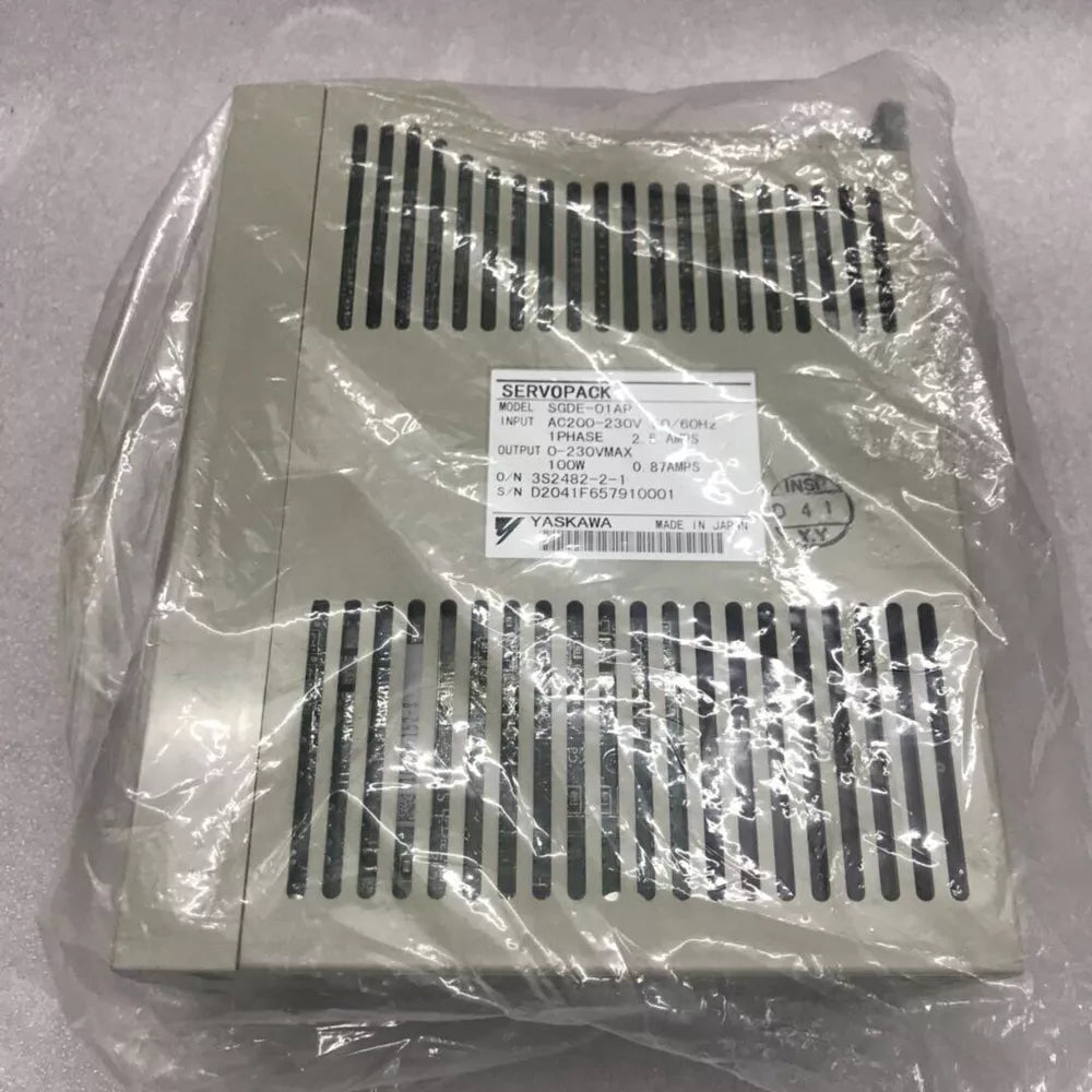 1PC New Yaskawa SGDE-01AP Servo Driver Expedited Shipping