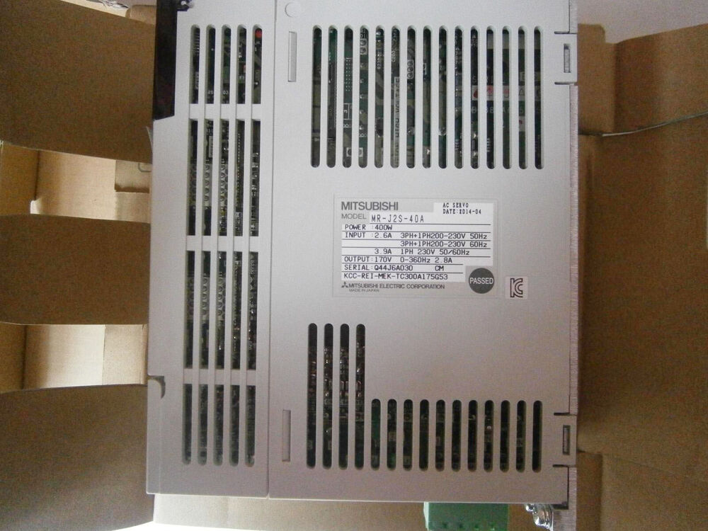 New Original Mitsubishi Servo Driver MR-J2S-40A MRJ2S40A Free Expedited Shipping DHL / UPS / FedEX