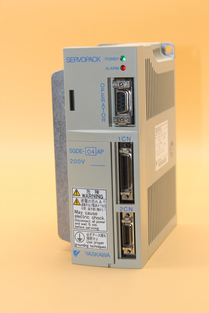 1PC New Yaskawa SGDE-04AP Servo Driver Expedited Shipping