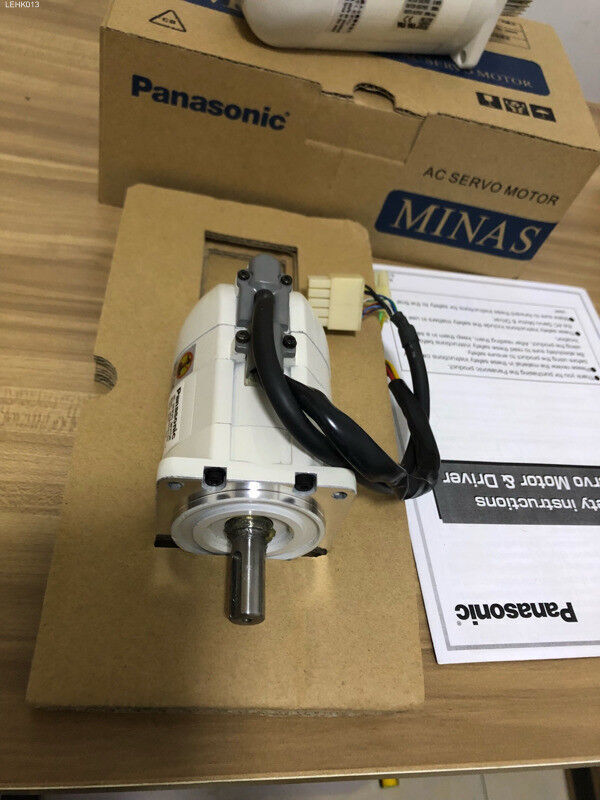 1PC New In Box Panasonic MSM041DJA Servo Motor Expedited Shipping