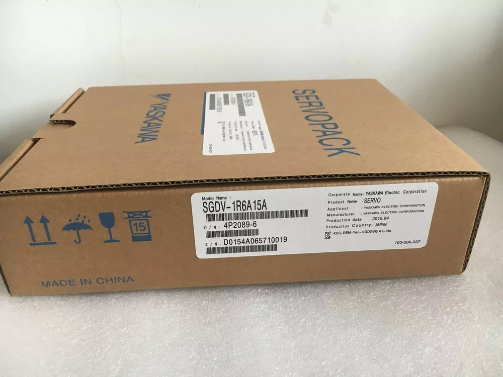 1PC New Yaskawa SGDV-1R6A15A Servo Driver Expedited Shipping