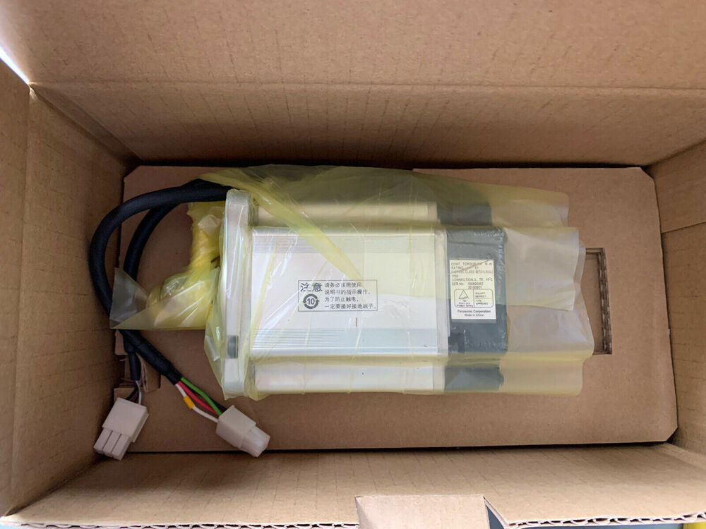 1PC New In Box Panasonic MSMD012G1S2 Servo Motor Expedited Shipping