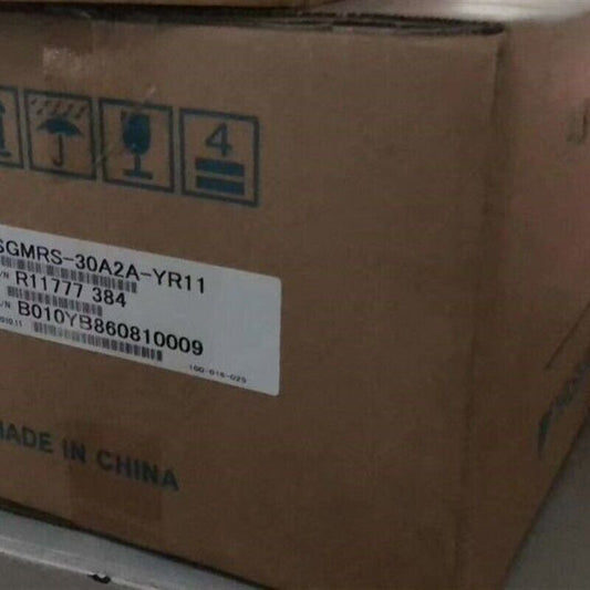 1PC New Yaskawa SGMRS-30A2A-YR11 Servo Motor Expedited Shipping