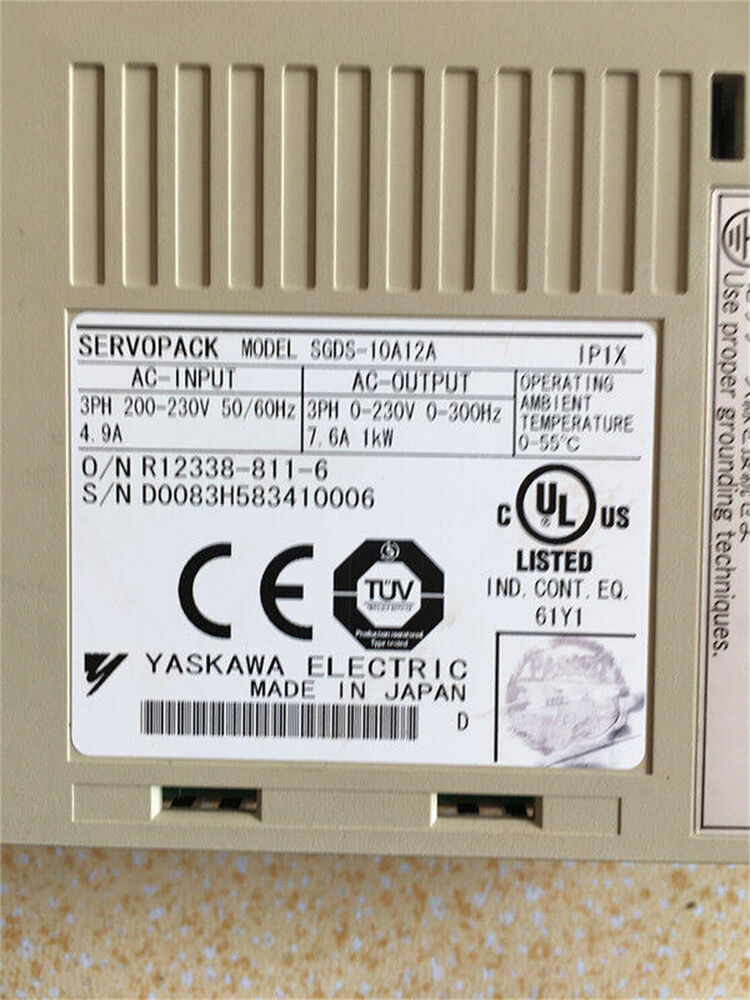 1PC New Yaskawa SGDS-10A12A Servo Driver Expedited Shipping