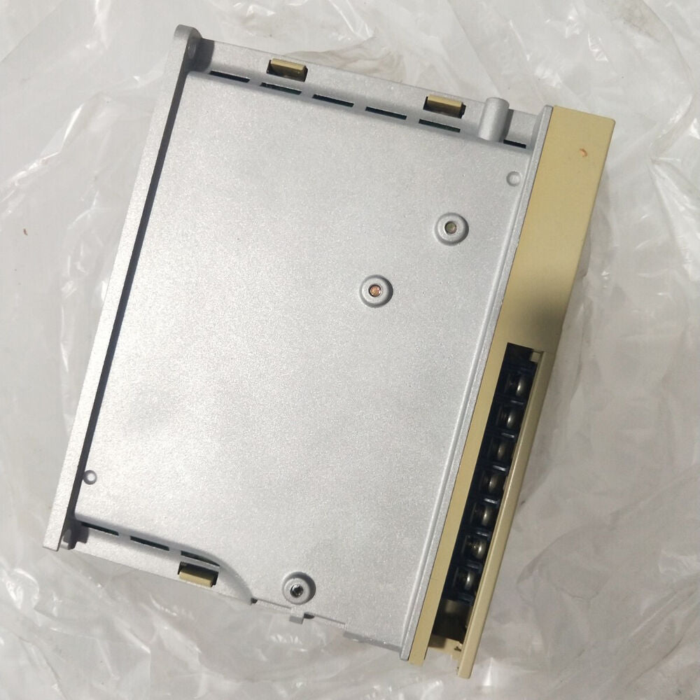 1PC New Yaskawa SGDA-02VS Servo Drive In Box Expedited Shipping SGDA02VS