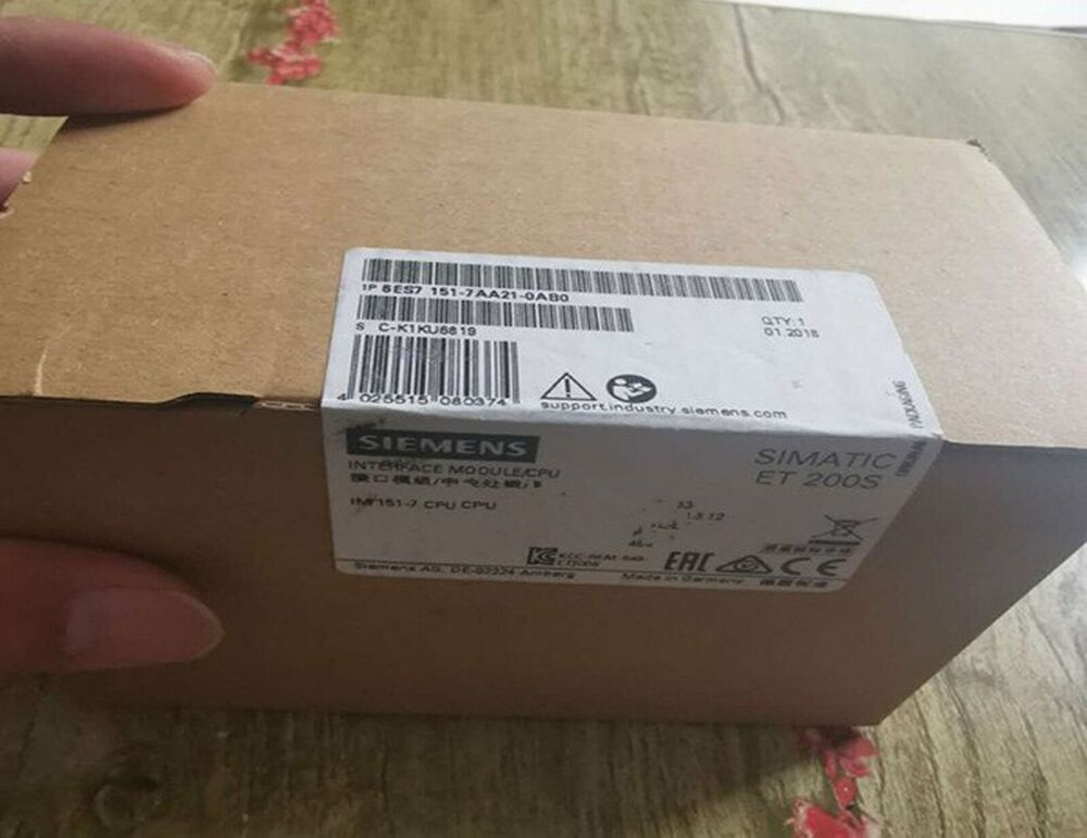 Siemens 6ES7 151-7AA21-0AB0 Module New One Expedited Shipping 6ES7151-7AA21-0AB0